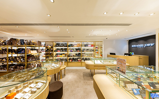 BRAND OFF 九龍灣德福廣場店